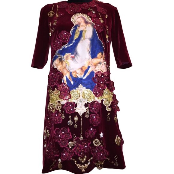 Luxury Designer Runway Embroidery Velvet Beaded Baroque Burgundy Red Gold Dress - Picture 8 of 16